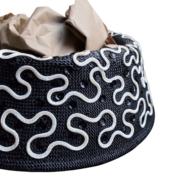 Whittall & Shon Elegant Black and White Women's Hat Church Hat Special Event - Picture 5 of 8